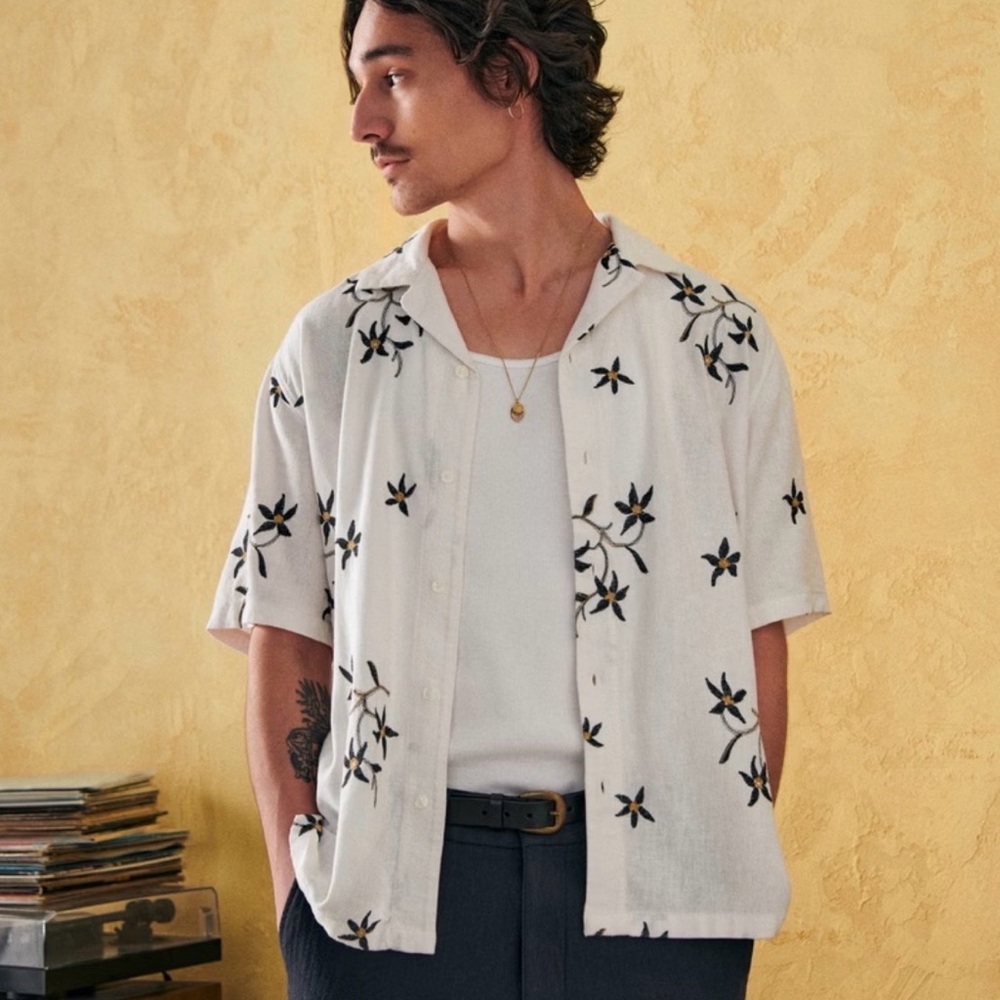 White Floral Short-Sleeve Camp Shirt